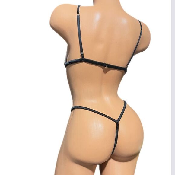 Victorias Secret Bling Rhinestone Heart Sexy sheer mesh bralette & V string L - Picture 8 of 8